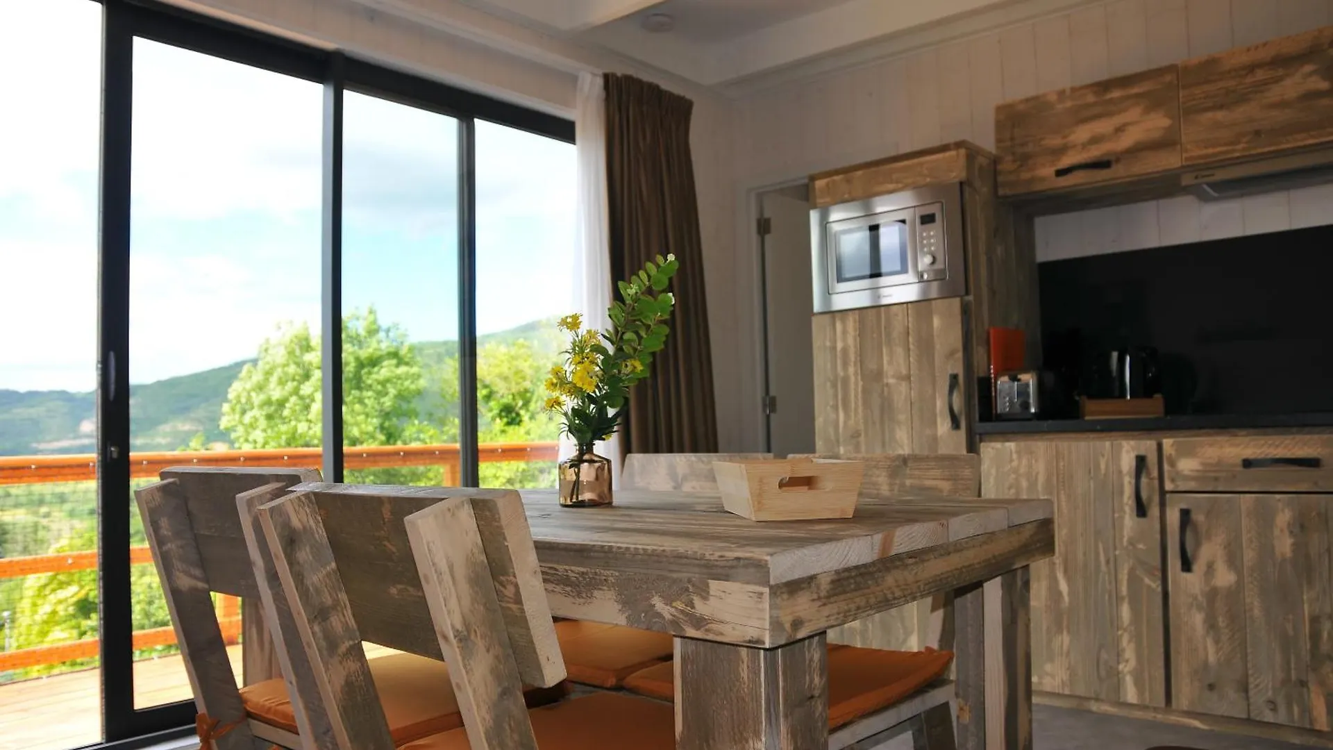 Dom wakacyjny Lodges Arverne Vic-le-Comte Francja